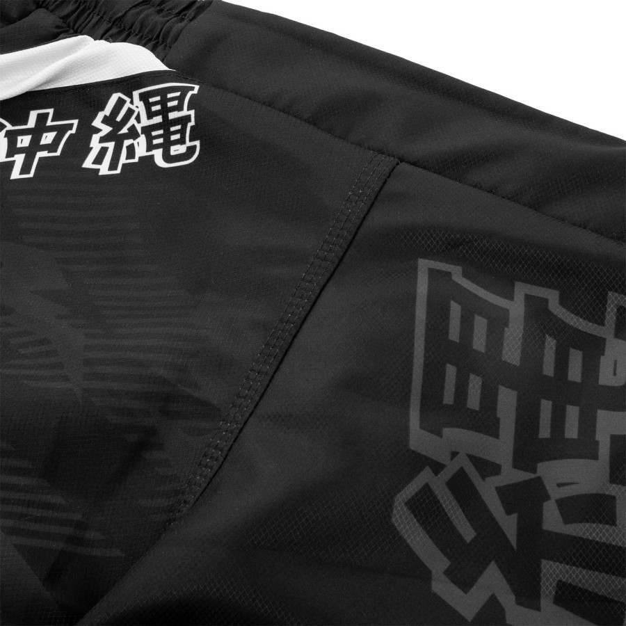 venum okinawa 2.0 fightshorts - blackwhite