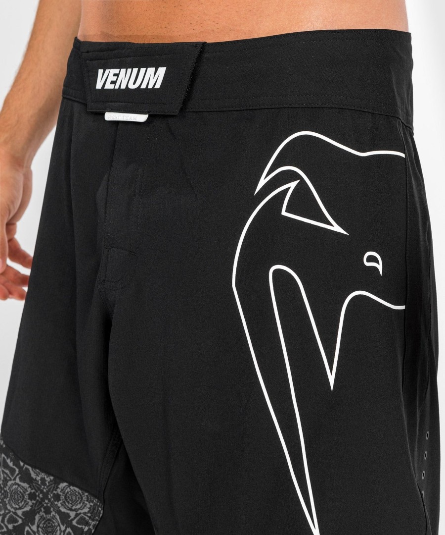 fightshorts light 4.0 venum - blackwhite