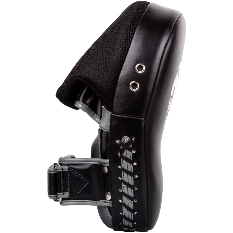 venum elite big focus mitts - blackwhite