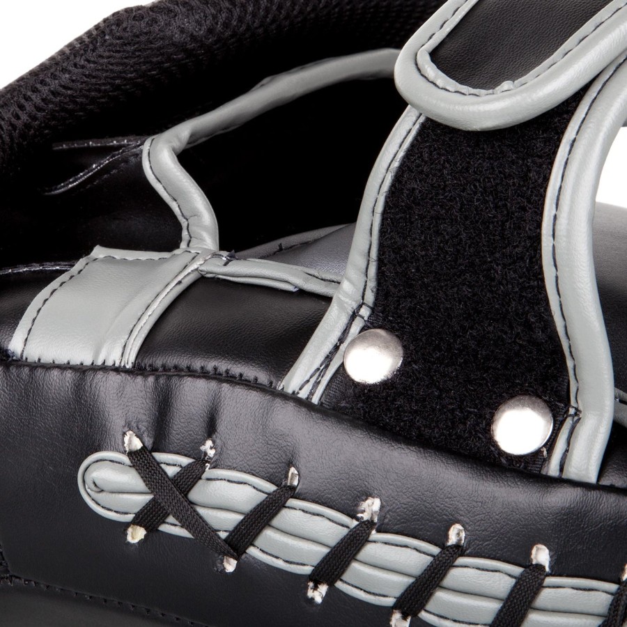 venum elite big focus mitts - blackwhite