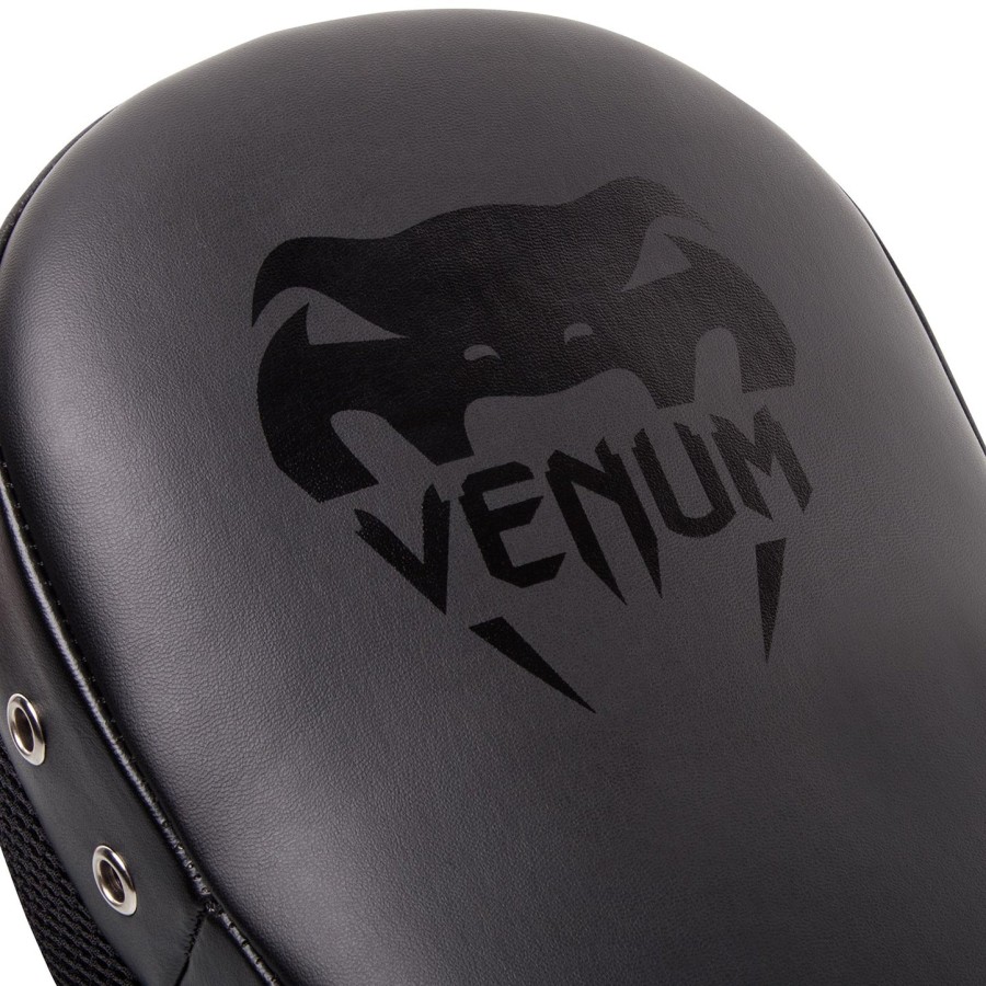 venum elite big focus mitts - blackblack