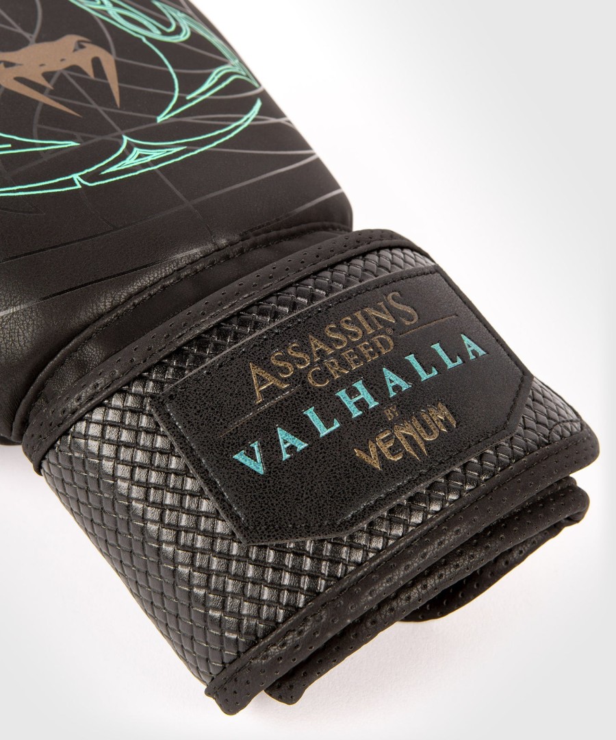 venum assassin creed boxing gloves - blackblue