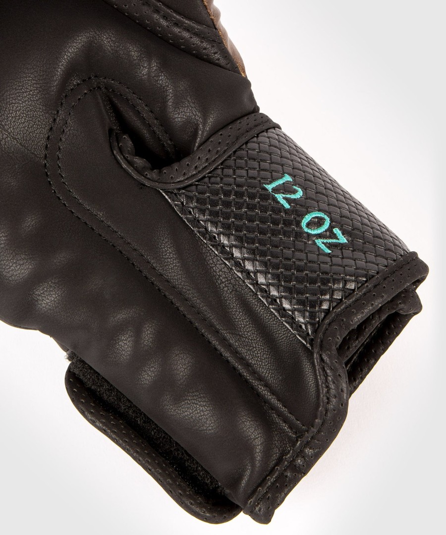 venum assassin creed boxing gloves - blackblue
