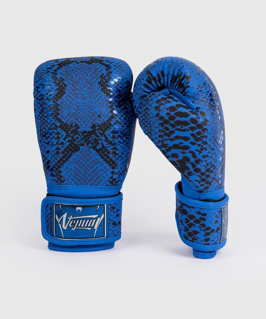 venum amazonia boxing gloves - ultramarine blue