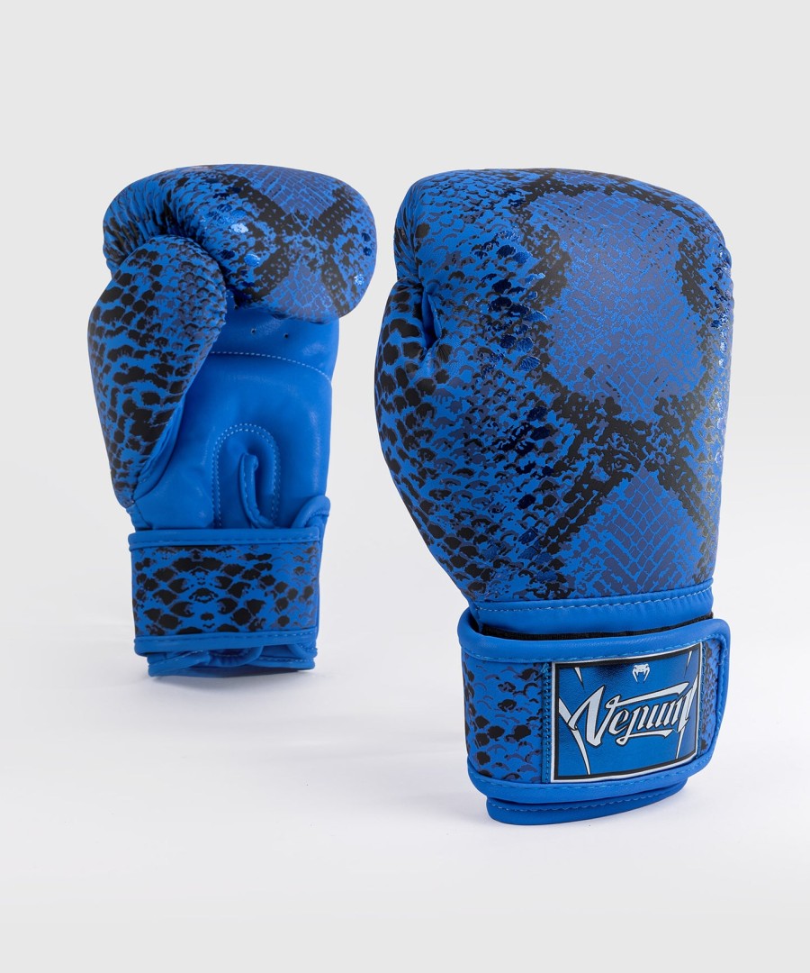 venum amazonia boxing gloves - ultramarine blue