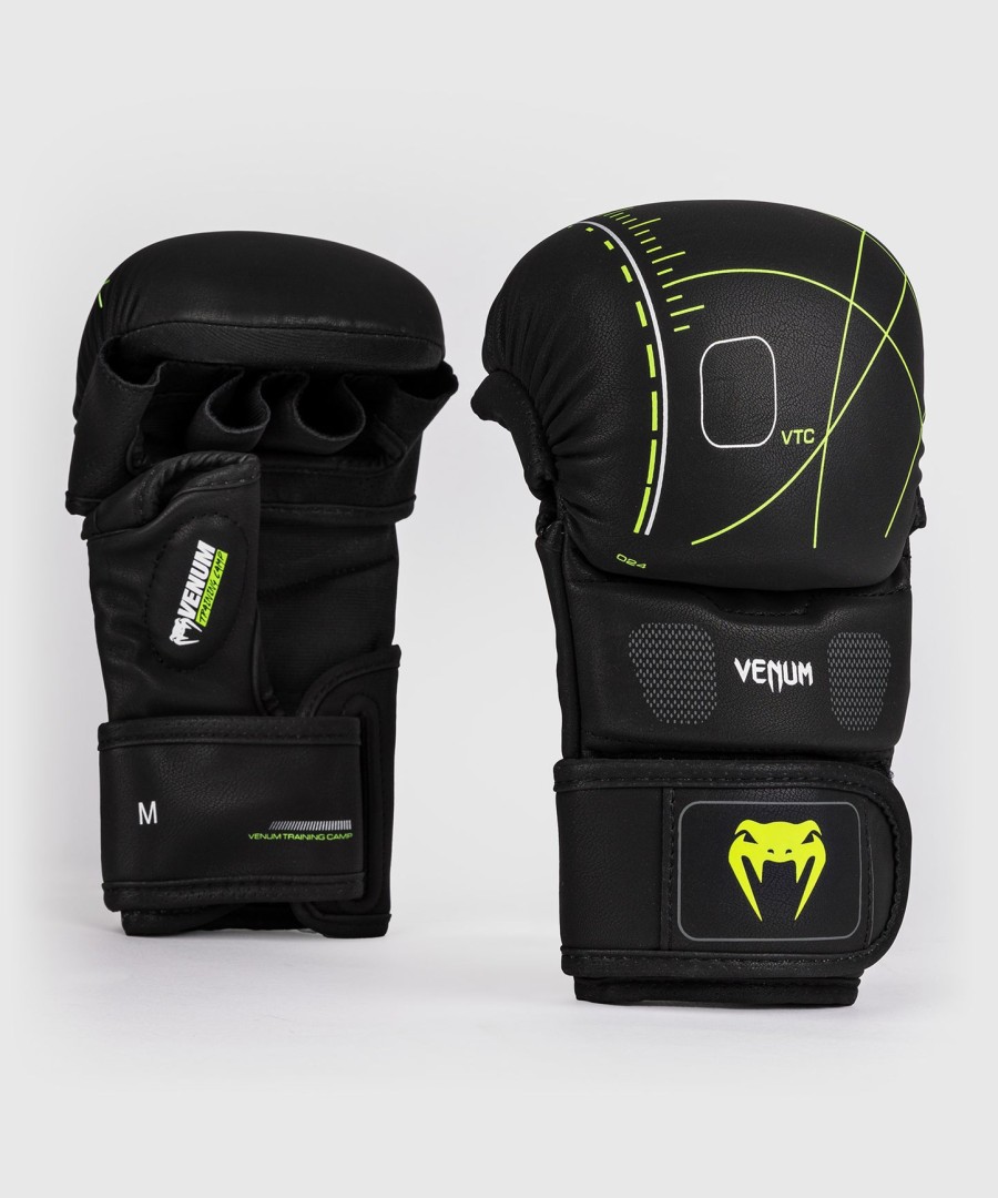 venum training camp 4.0 sparring gloves - blackneo green