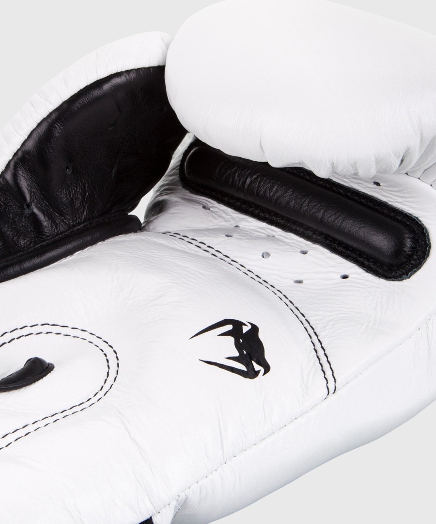 venum giant 3.0 boxing gloves - nappa leather - white