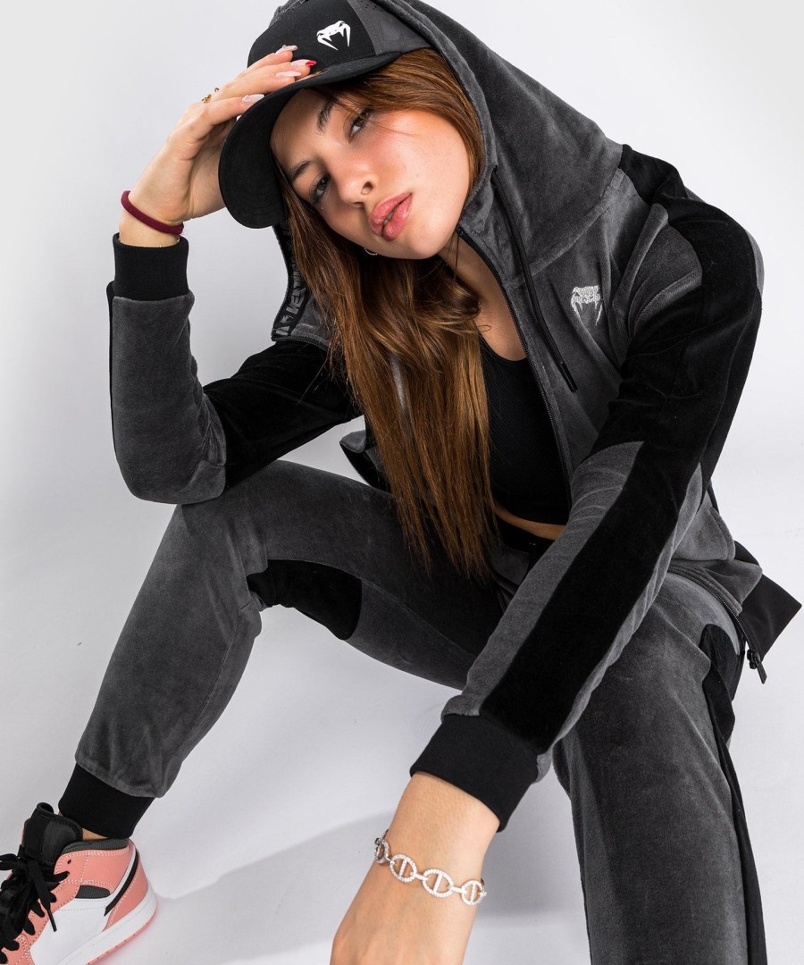 venum camoline 2.0 velvet track jacket - for women - greyblack