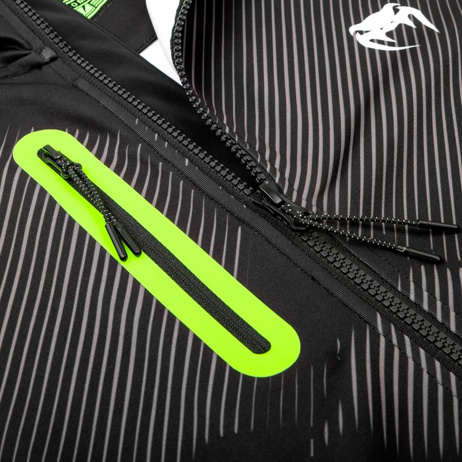 venum training camp 2.0 hoodie - blackneo yellow