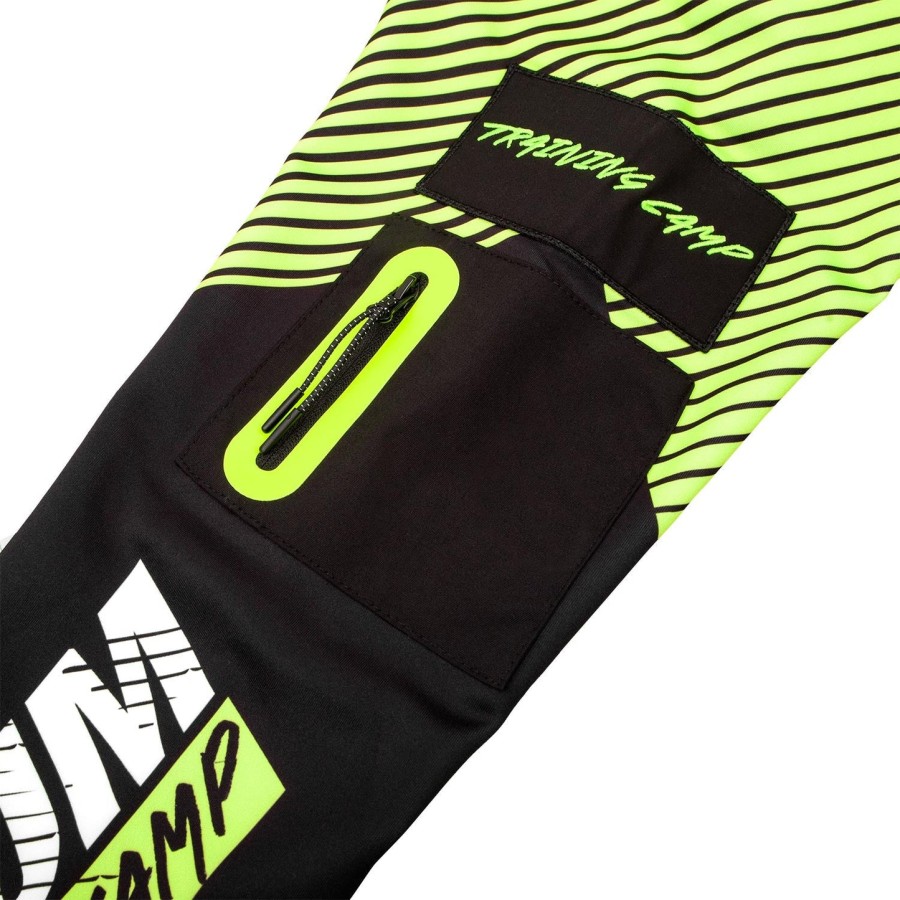 venum training camp 2.0 hoodie - blackneo yellow
