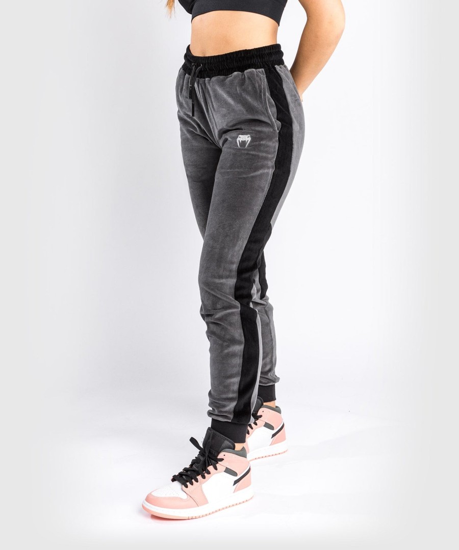 venum camoline 2.0 velvet joggers - for women - greyblack