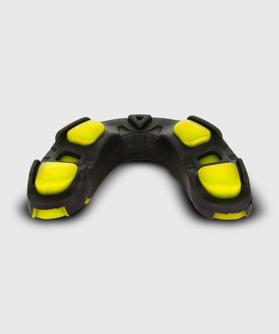 venum predator mouthguard