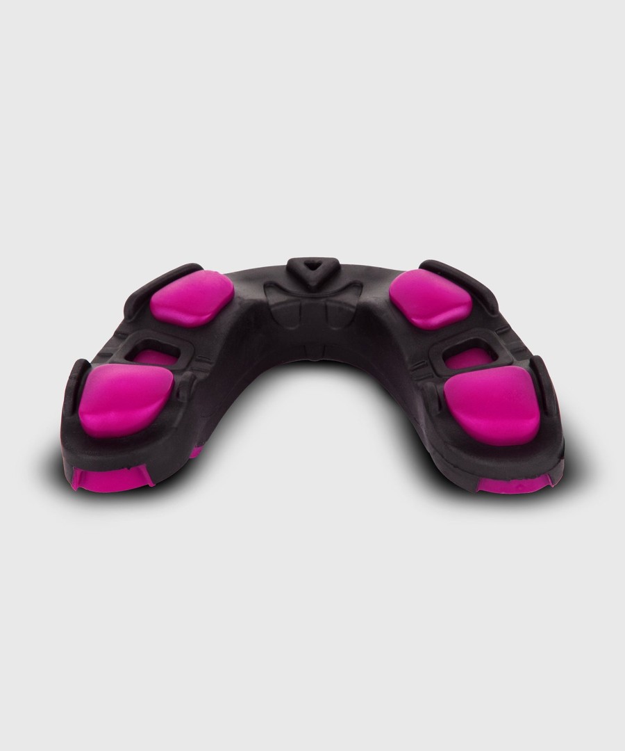venum predator mouthguard - blackpink