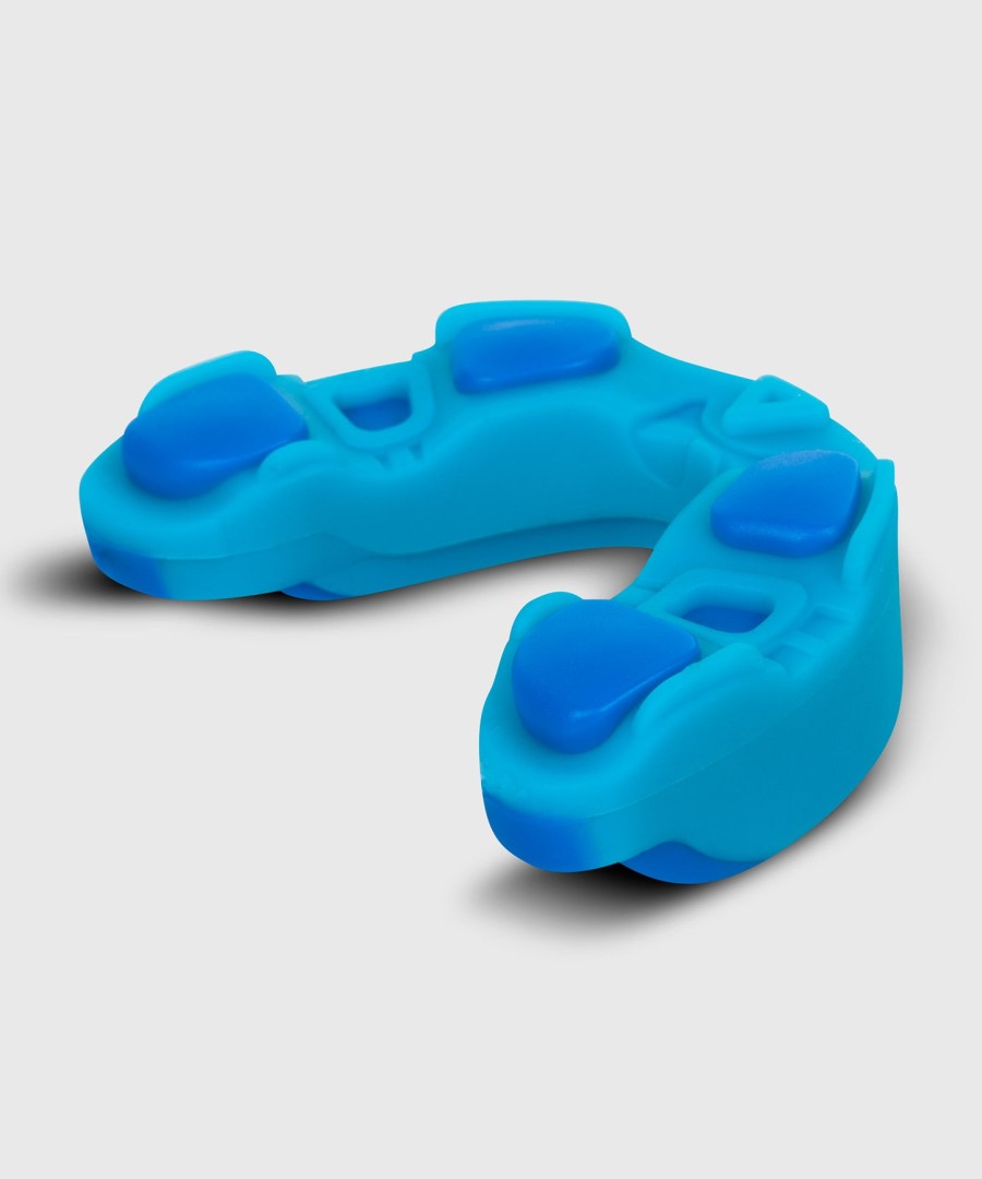 venum predator mouthguard - blue