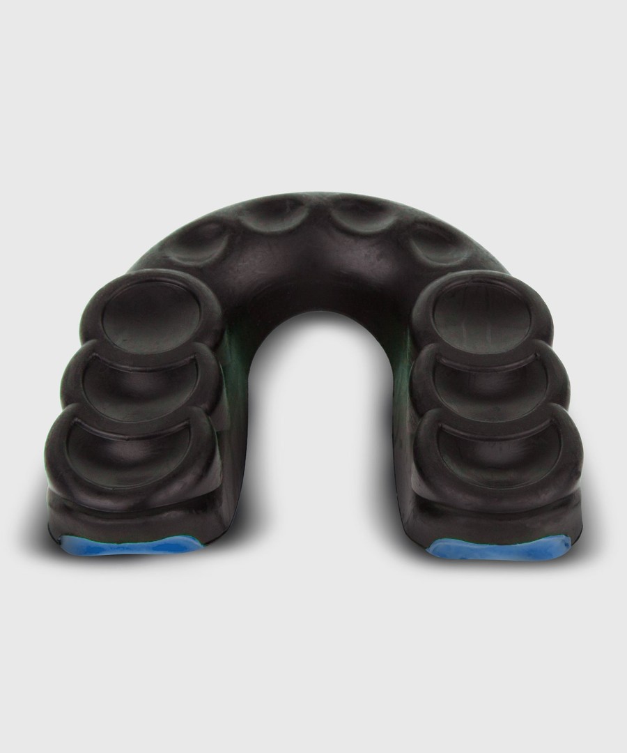 venum challenger mouthguard