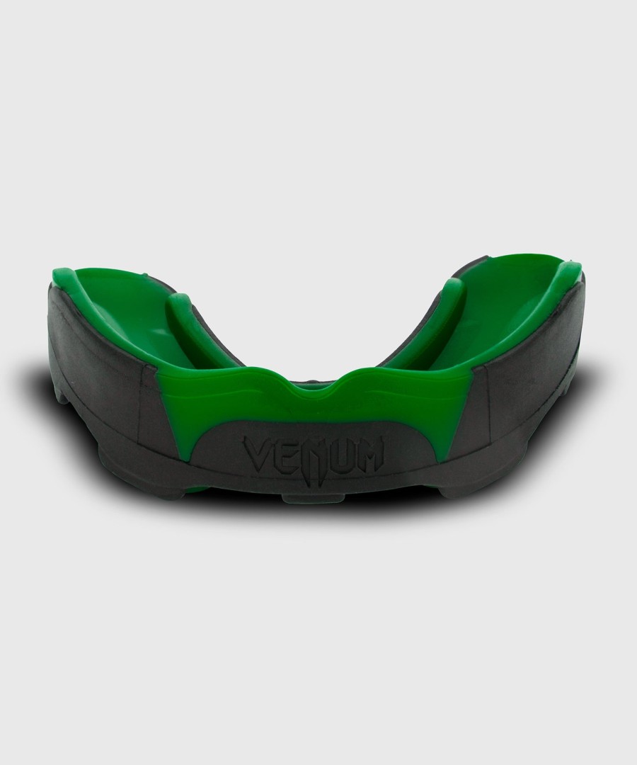 venum predator mouthguard