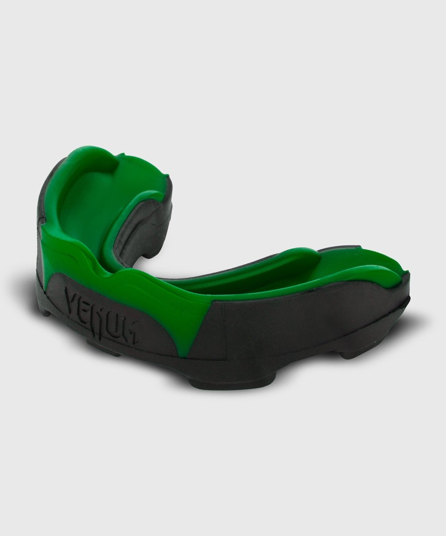 venum predator mouthguard