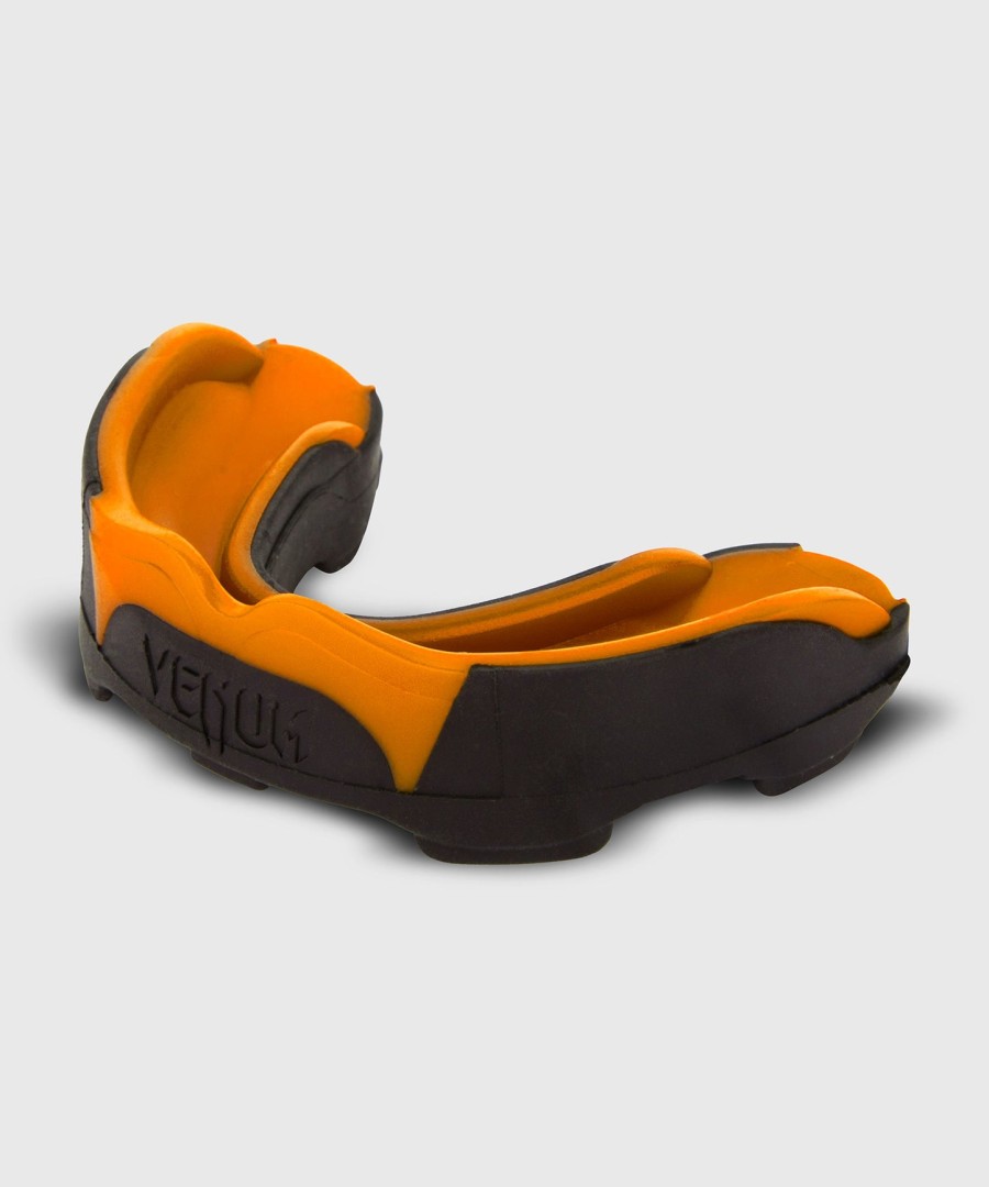 venum predator mouthguard