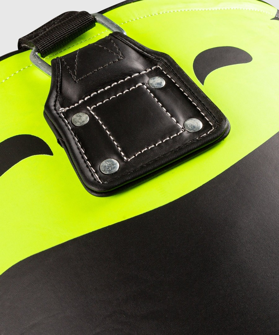venum hurricane heavy punch bag