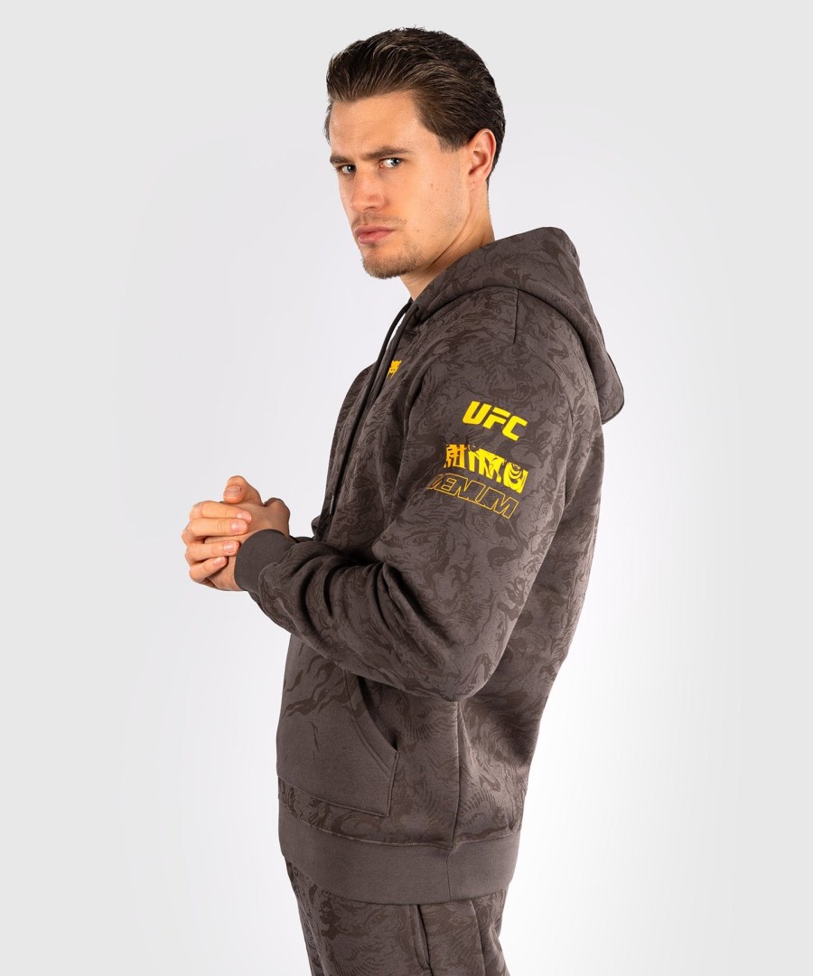 ufc fusion by venum fight week men pullover hoodie - earthen brown