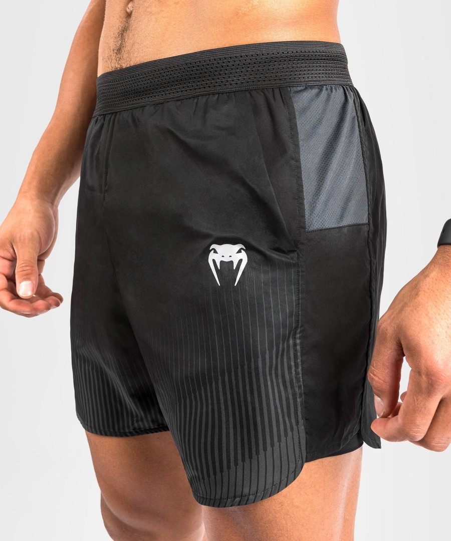venum biomecha 2-in-1 training shorts - blackgrey