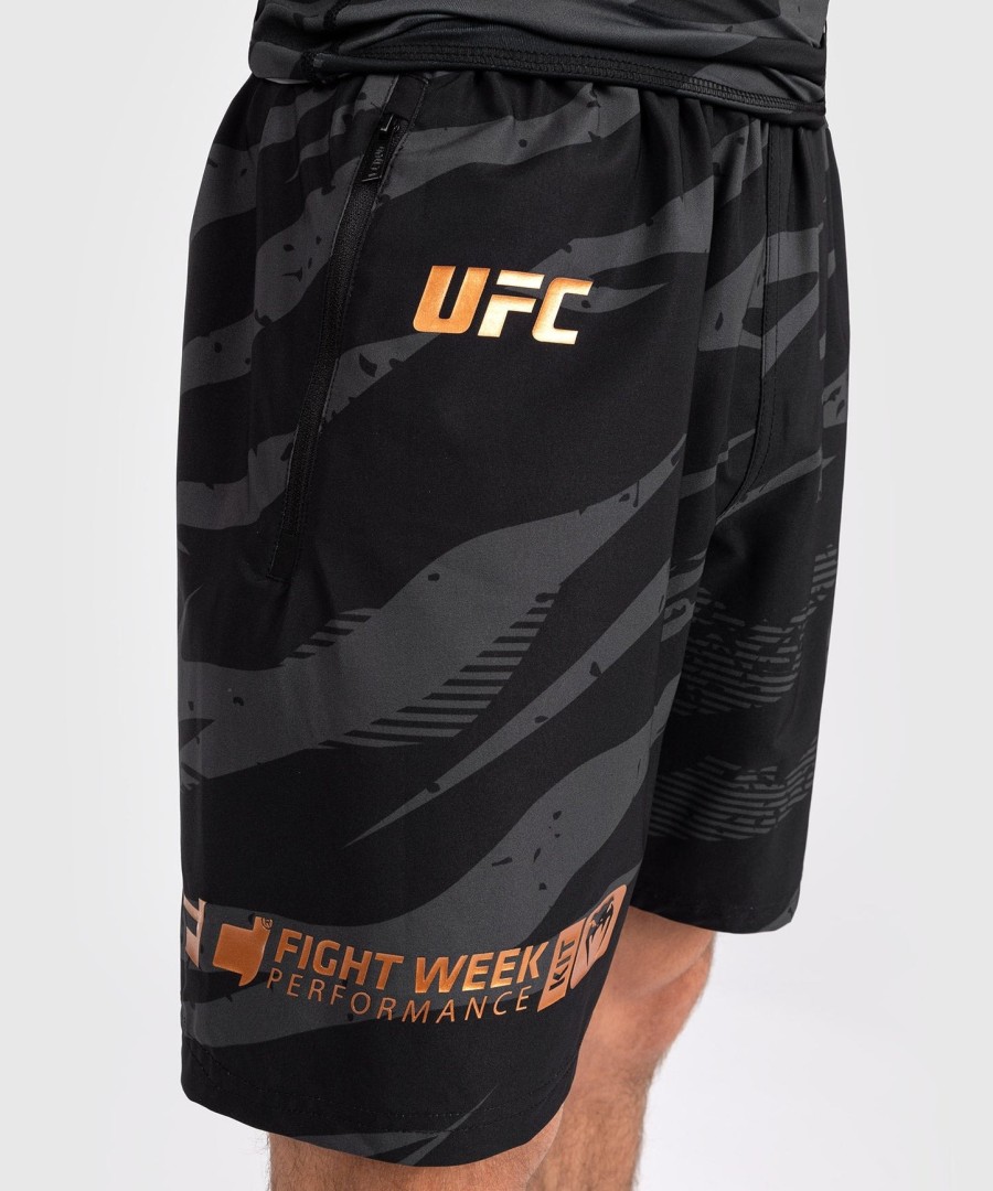 ufc adrenaline by venum fight week performance men shorts - urban camo