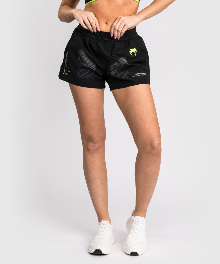 venum training camp 4.0 training short - blackneon green