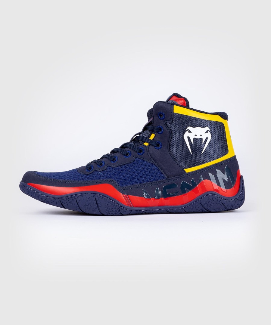 venum elite wrestling shoes - blueyellow